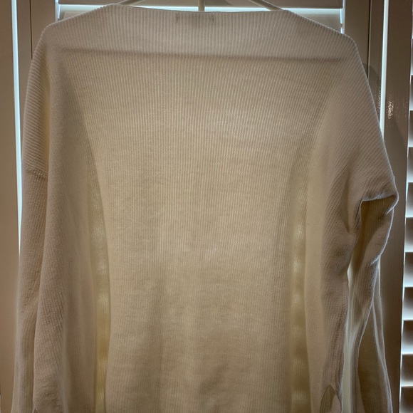 Uniqlo Cotton Cashmere Boxy Boat Neck Sweater - Picture 9 of 10
